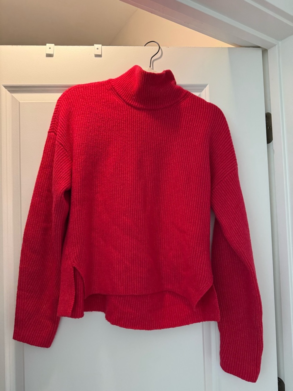 Abercrombie & Fitch Pink Turtleneck Sweater – Size S - Picture 1 of 3